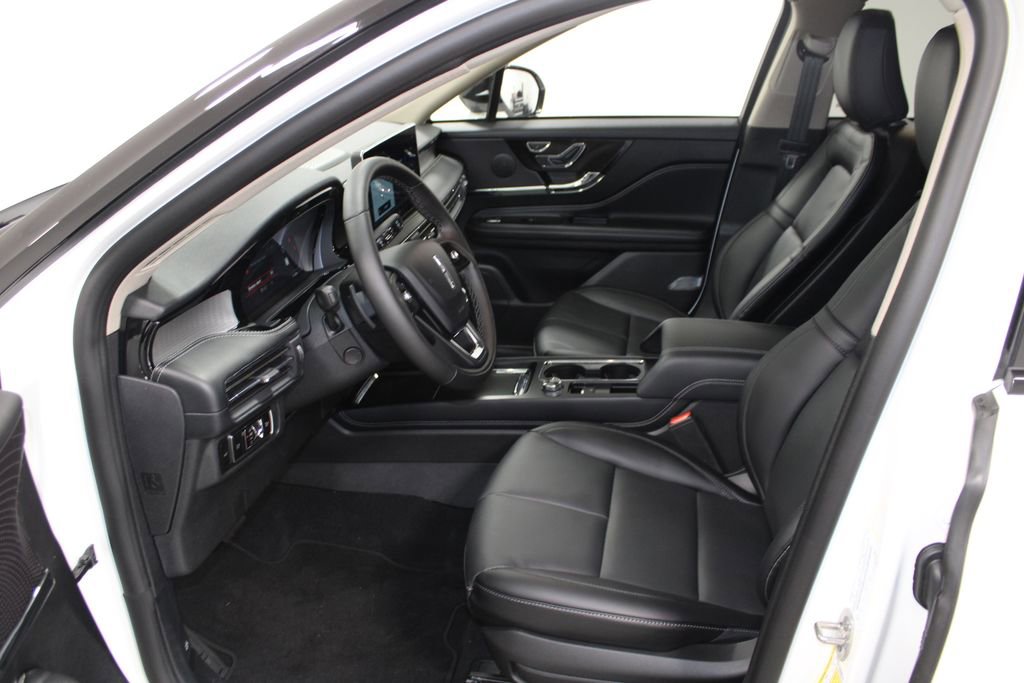 New 2026 Lincoln Corsair Premiere image 22