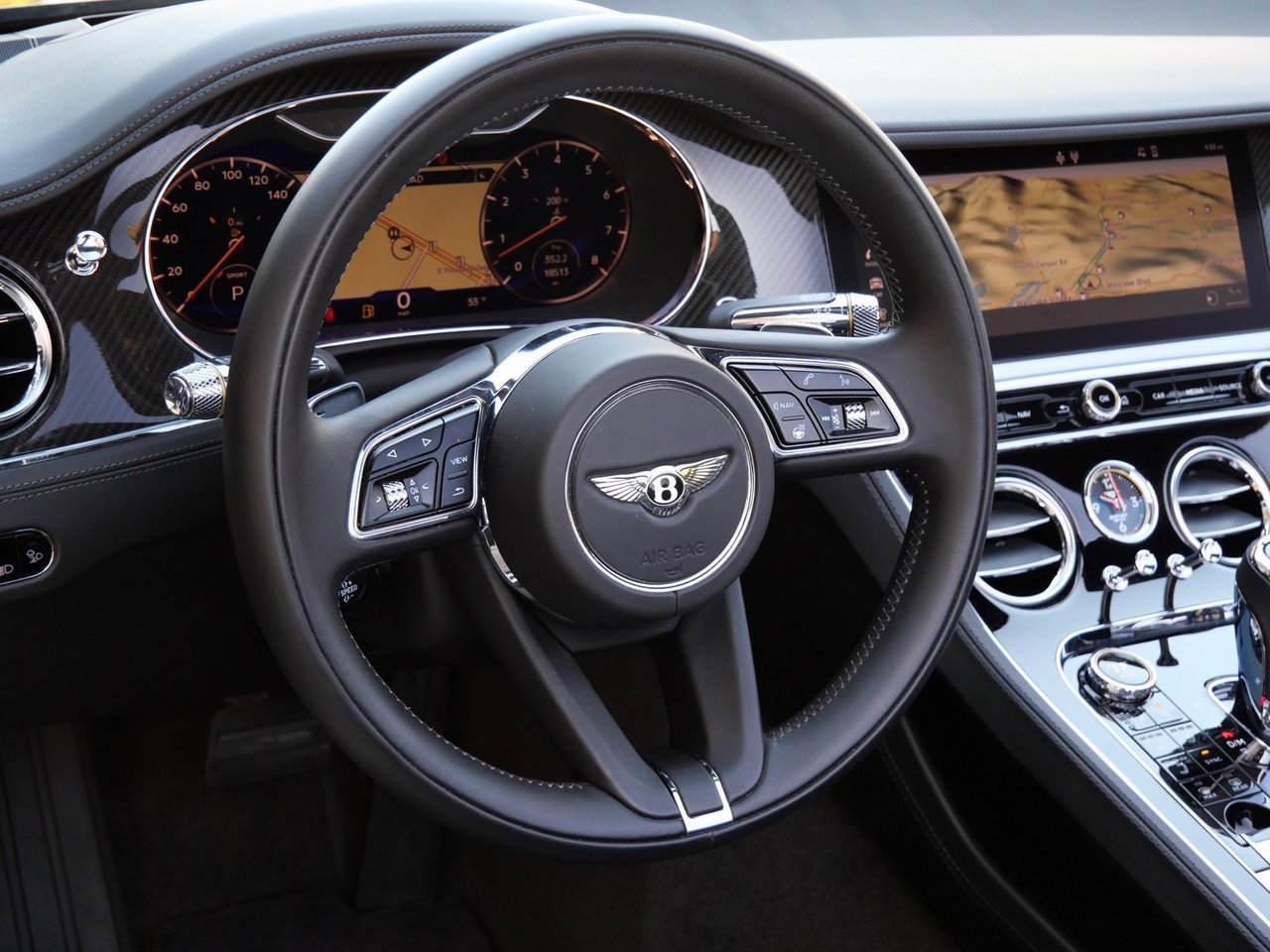 Used 2022 Bentley Continental GT image 12