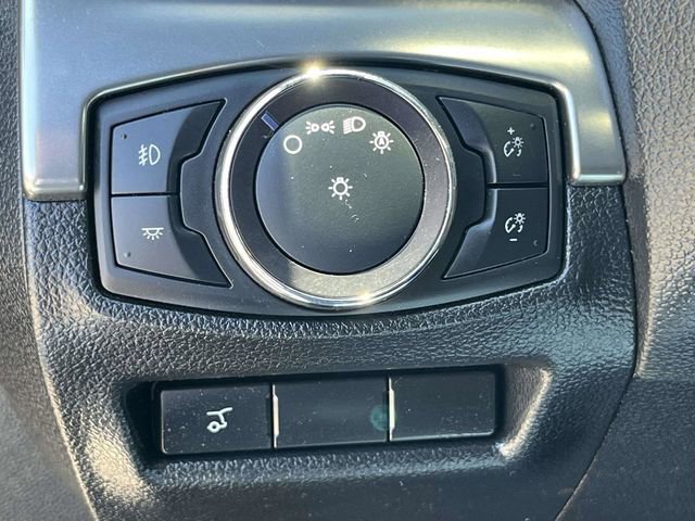 Certified 2019 Ford Explorer XLT w/ Equipment Group 202A FWD image 15