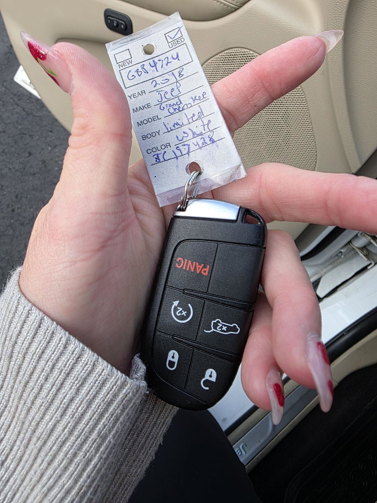 Used 2018 Jeep Grand Cherokee Limited w/ Luxury Group II image 21