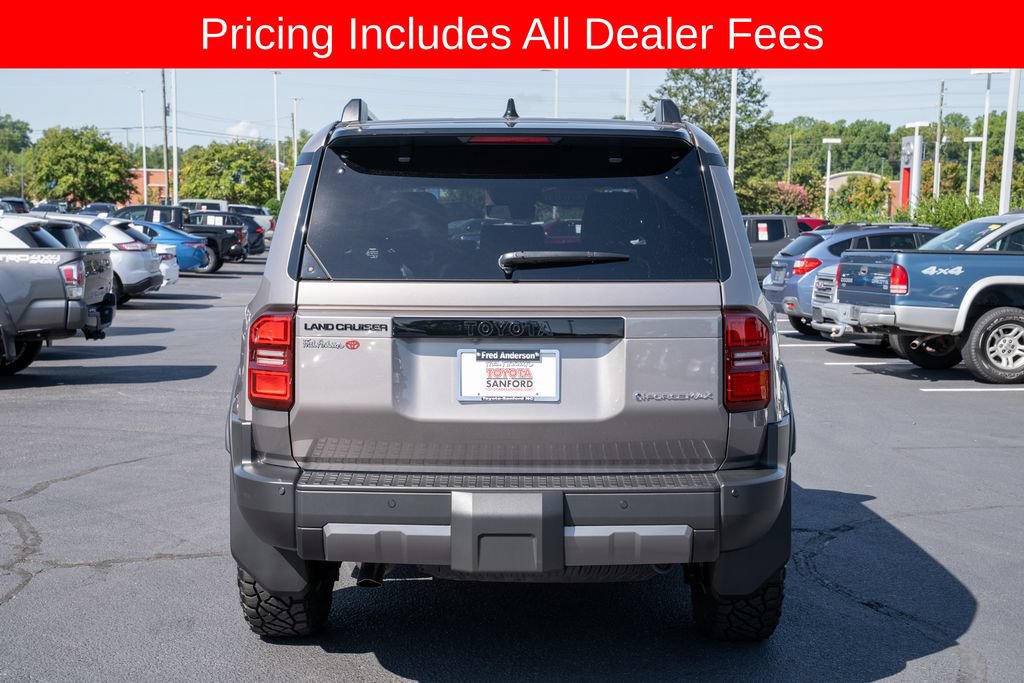 Used 2025 Toyota Land Cruiser w/ Premium Package AWD/4WD image 5