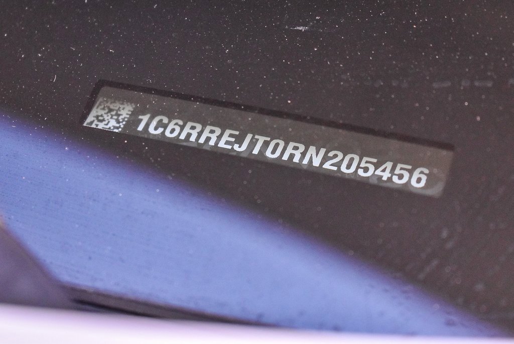 Used 2024 RAM 1500 Laramie image 29