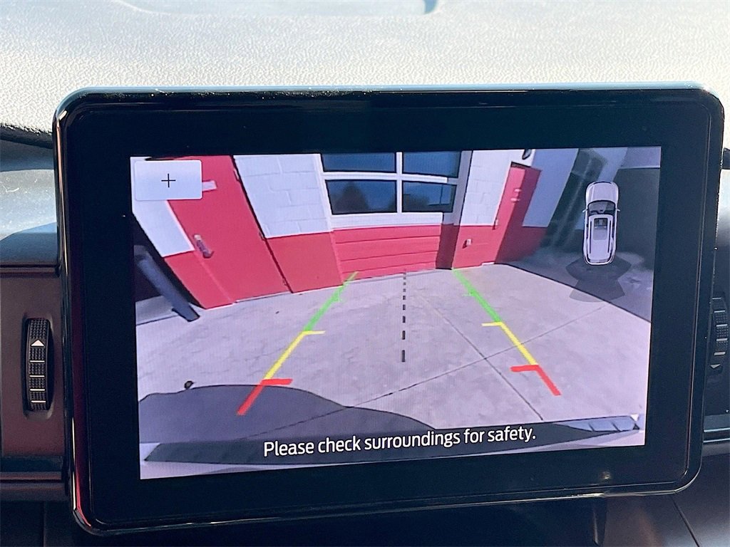 Used 2022 Ford Explorer XLT image 13