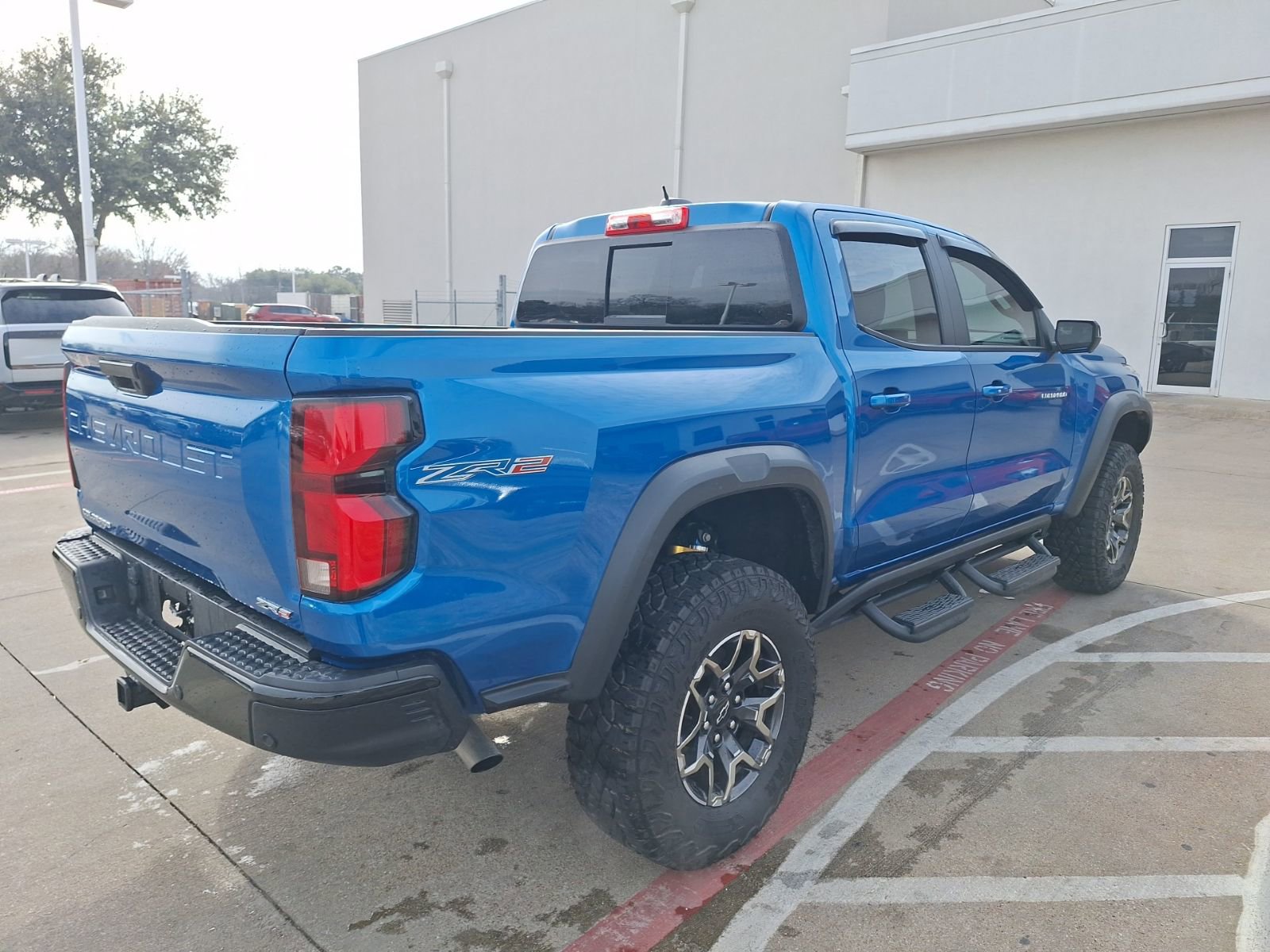 Used 2023 Chevrolet Colorado ZR2 w/ ZR2 Convenience Package III image 6