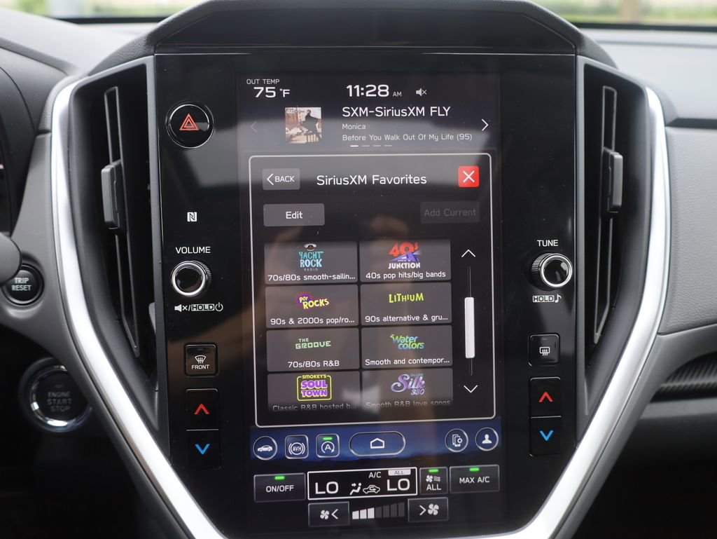 Used 2024 Subaru Crosstrek 2.0i Premium image 32