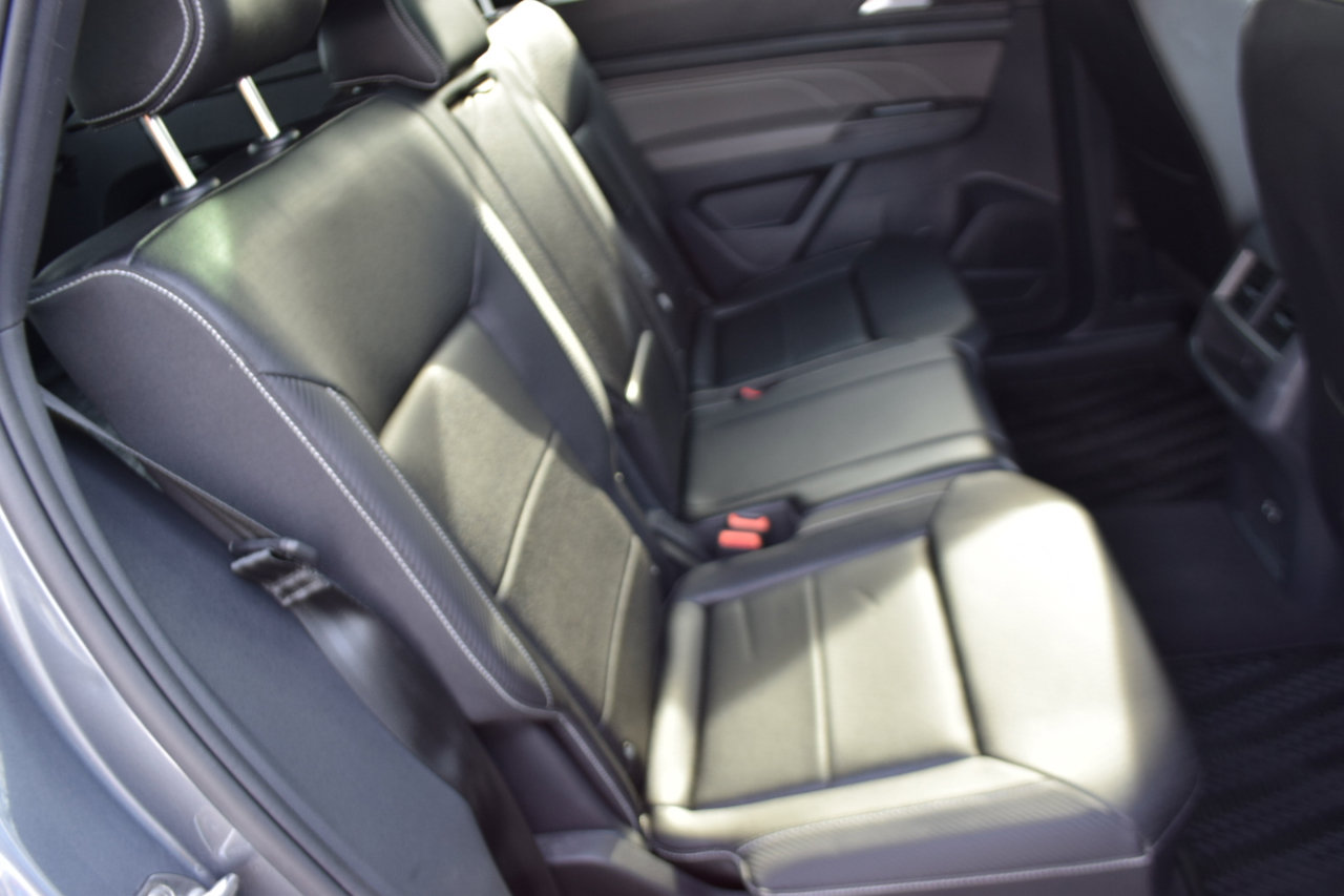 Used 2023 Volkswagen Atlas Cross Sport SEL image 27