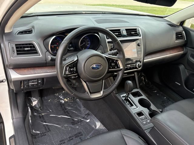 Used 2019 Subaru Outback 3.6R Limited AWD/4WD image 11