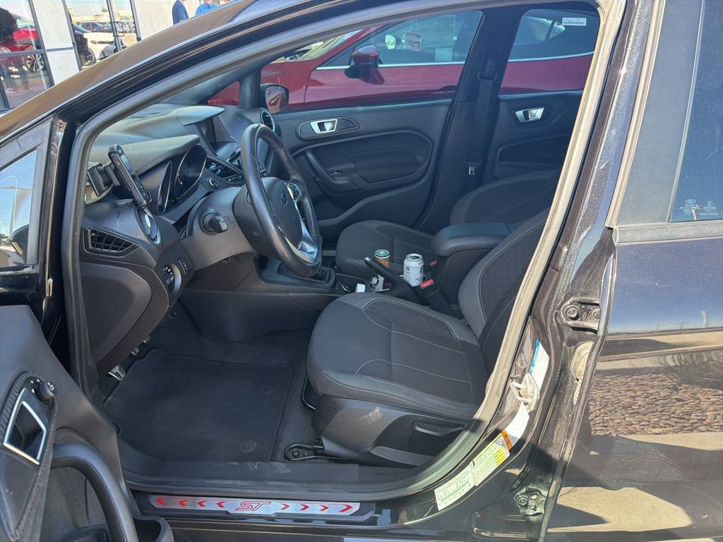 Used 2015 Ford Fiesta ST image 2