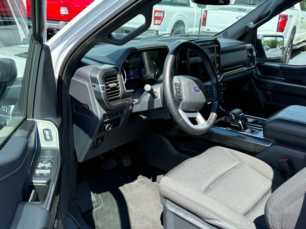 Certified 2023 Ford F150 XLT w/ Equipment Group 302A High image 10