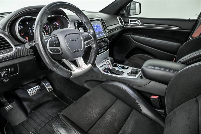 Used 2019 Jeep Grand Cherokee SRT AWD/4WD image 15