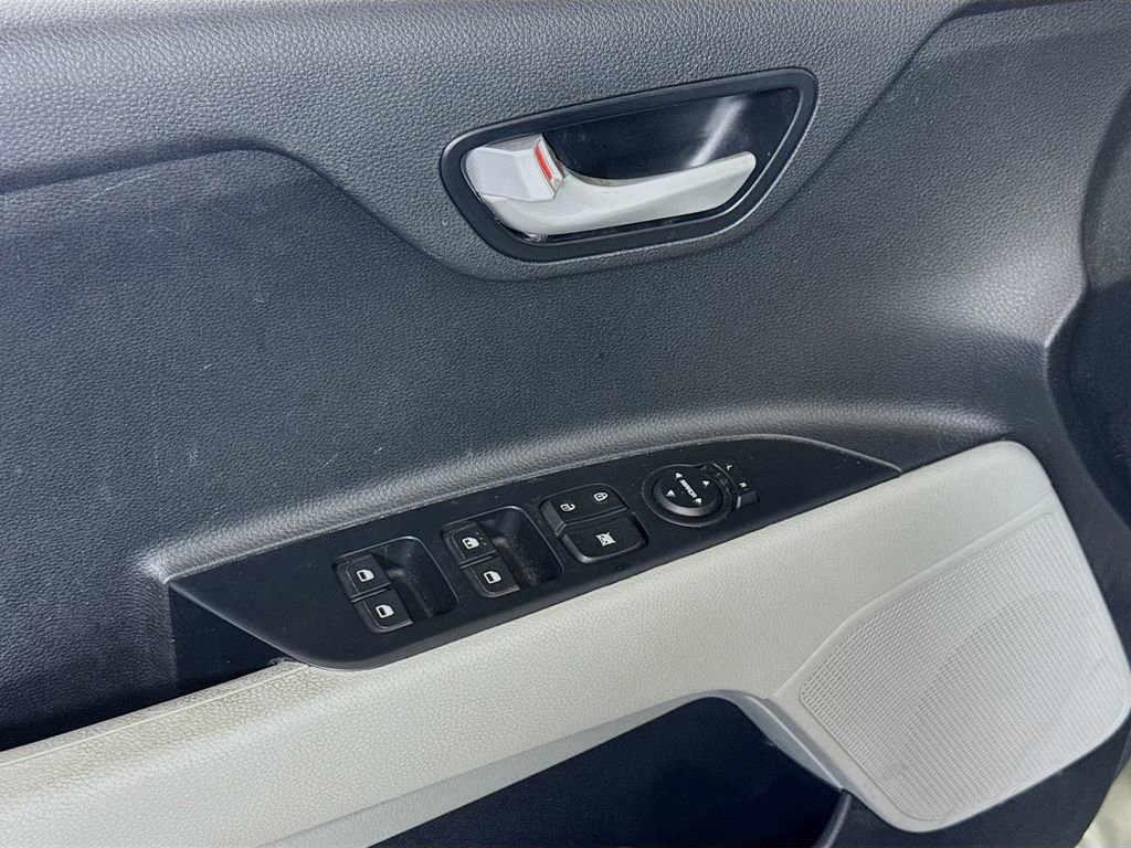 Used 2018 Kia Rio S w/ Paint Protection Package image 17