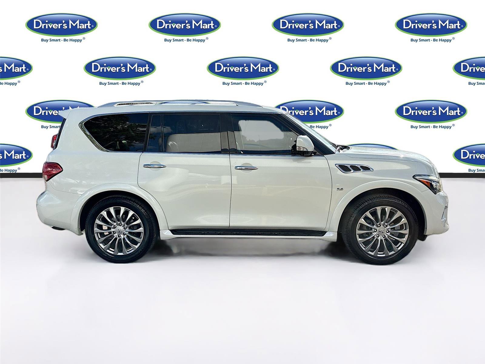 Used 2016 INFINITI QX80 Luxe w/ 22" Wheel Package image 8