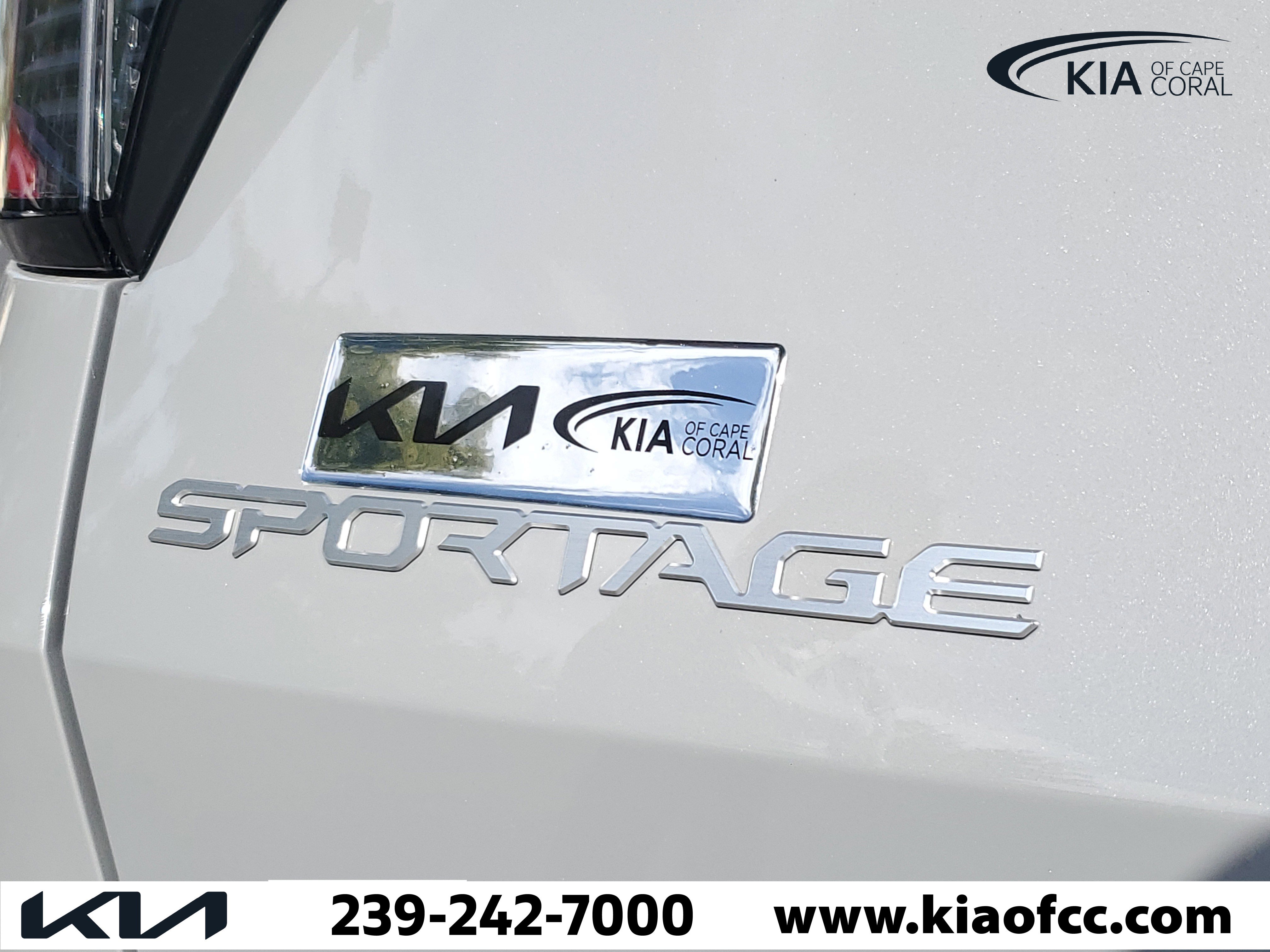 Certified 2026 Kia Sportage SX FWD image 7