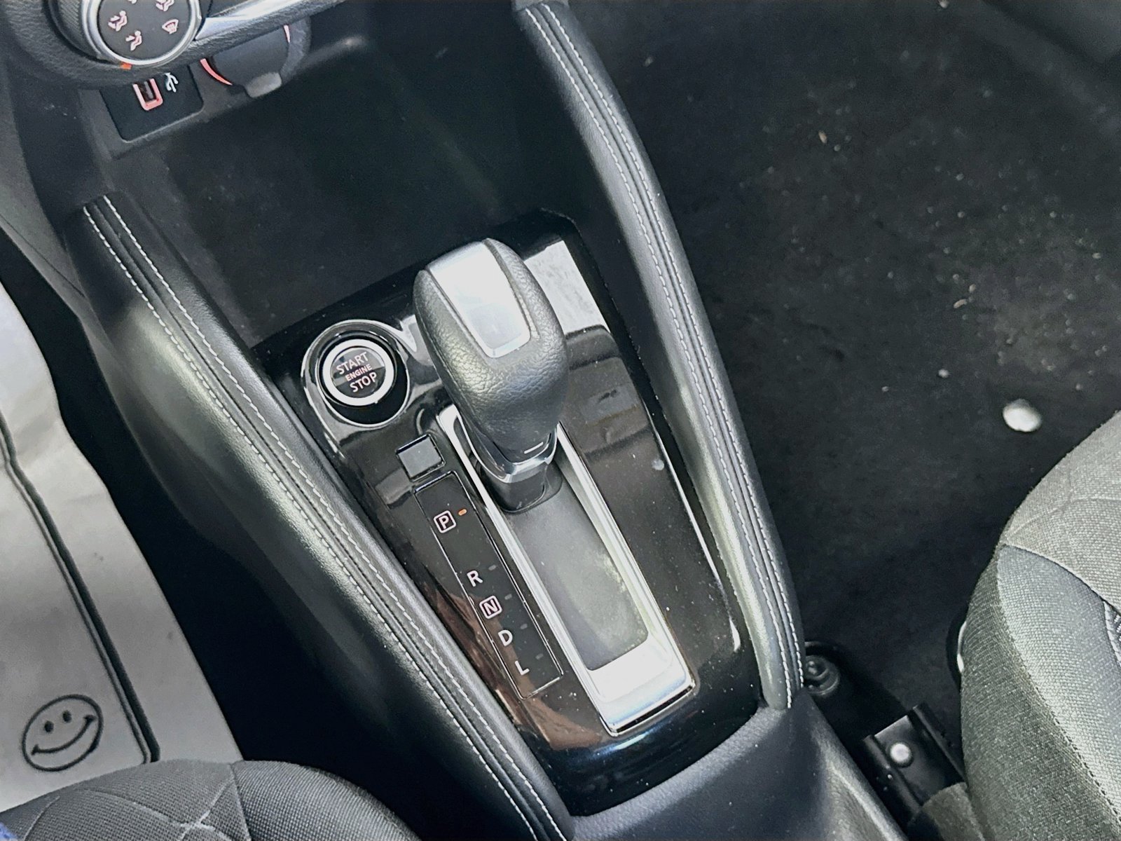 Used 2019 Nissan Kicks S FWD image 16