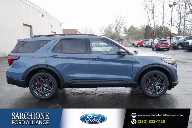 New 2026 Ford Explorer ST-Line w/ ST-Line Street Pack image 1
