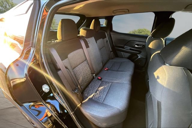 Certified 2026 Nissan Kicks SV FWD image 22