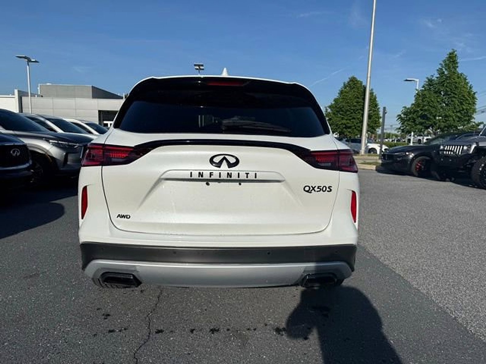 Certified 2023 INFINITI QX50 Sport AWD/4WD image 9
