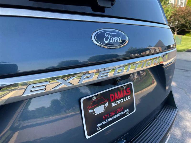 Used 2018 Ford Expedition Limited w/ Equipment Group 302A AWD/4WD image 47