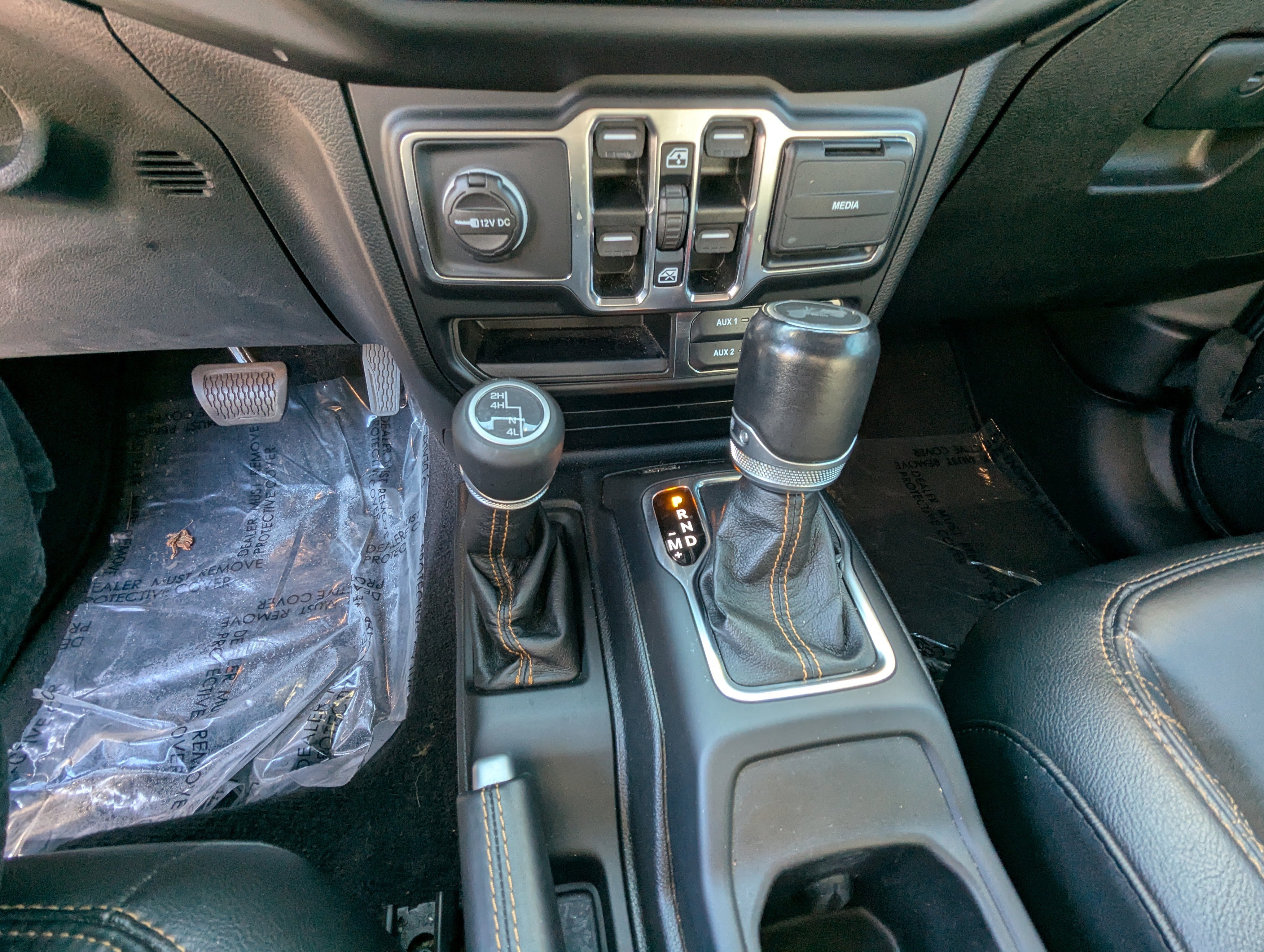 Used 2021 Jeep Wrangler Unlimited Sahara image 24