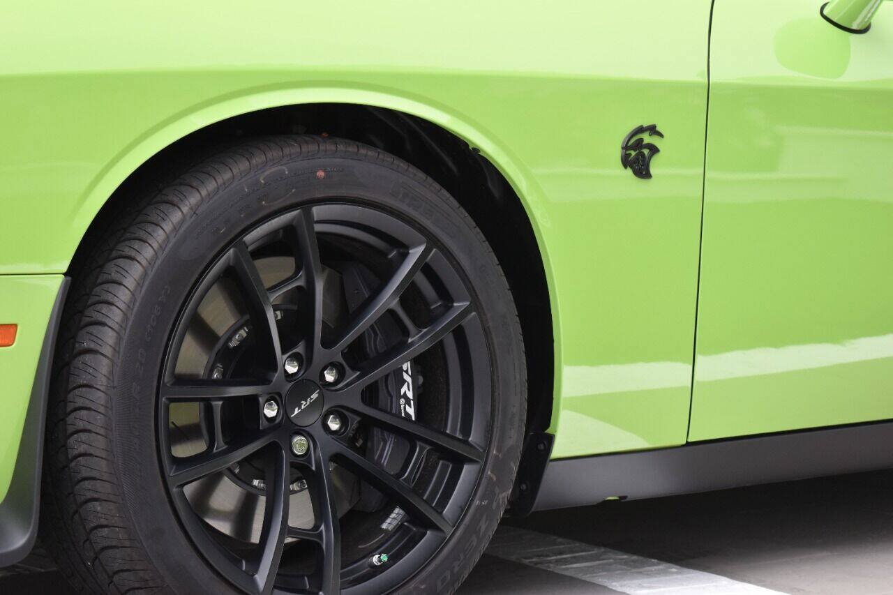 Used 2023 Dodge Challenger SRT Hellcat RWD image 15