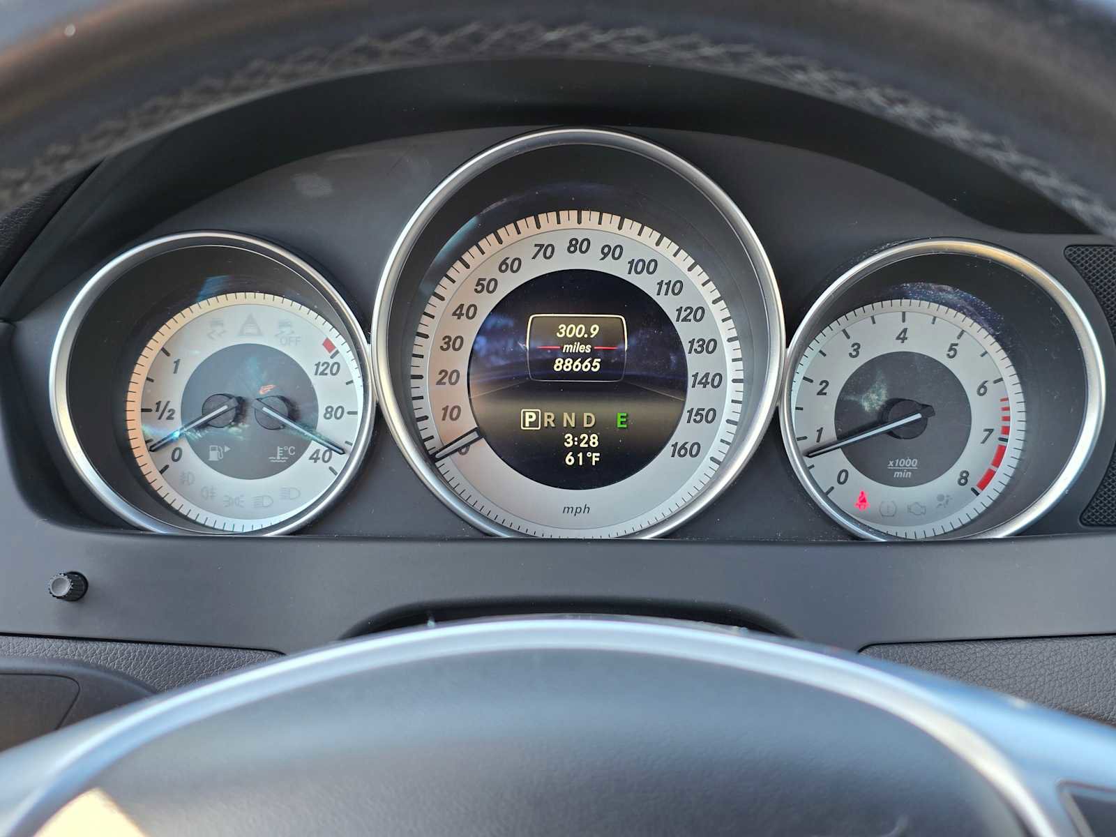 Used 2015 Mercedes-Benz C 350 4MATIC Coupe image 21