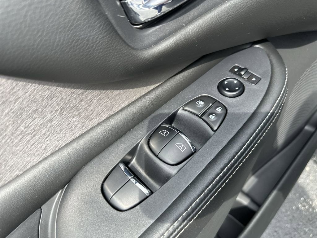 Used 2023 Nissan Murano SL AWD/4WD image 19