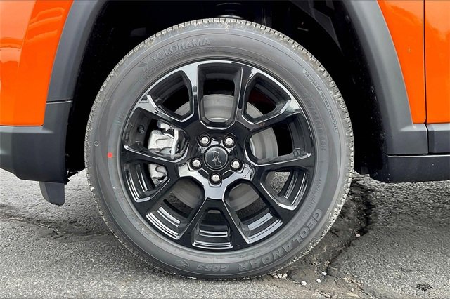 New 2026 Jeep Compass Latitude image 12