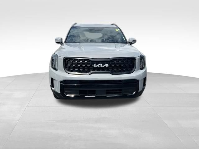 Used 2024 Kia Telluride EX X-Line AWD/4WD image 2
