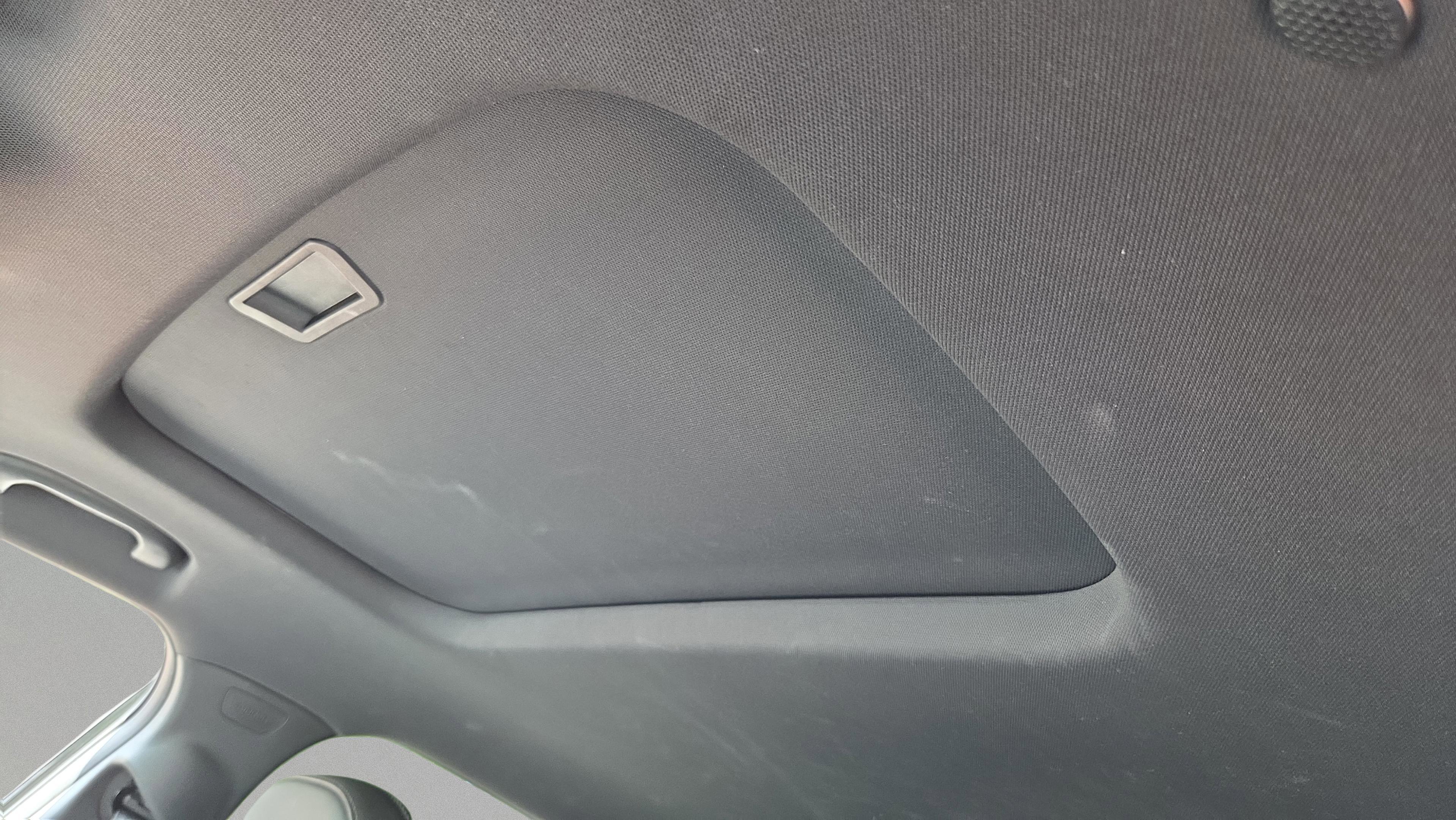 Used 2024 Chevrolet Trax RS w/ Sunroof Package FWD image 16