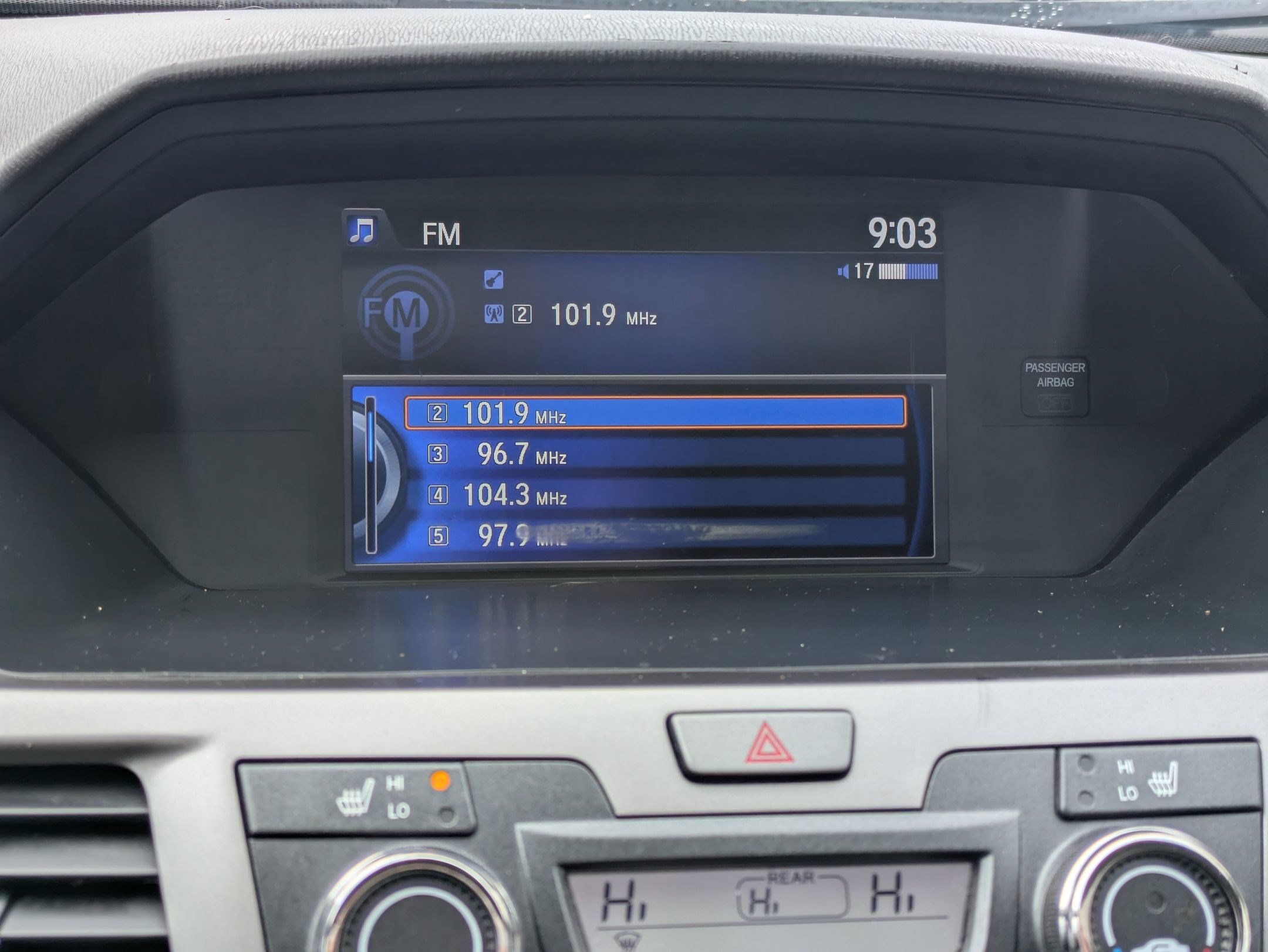 Used 2015 Honda Odyssey Touring image 25