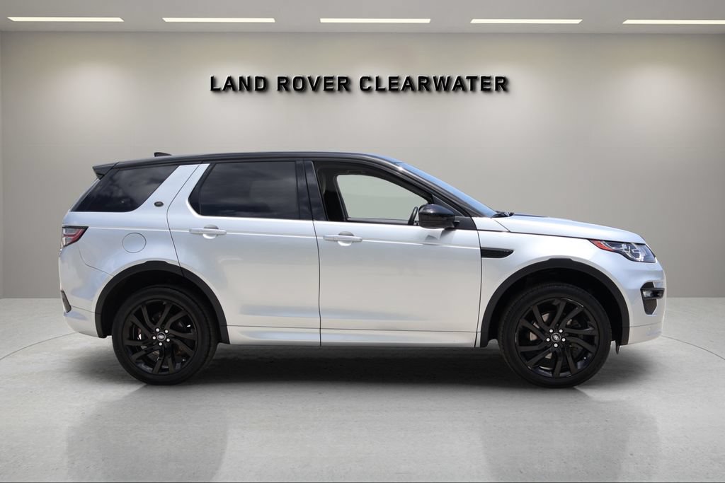 Used 2017 Land Rover Discovery Sport HSE AWD/4WD image 6