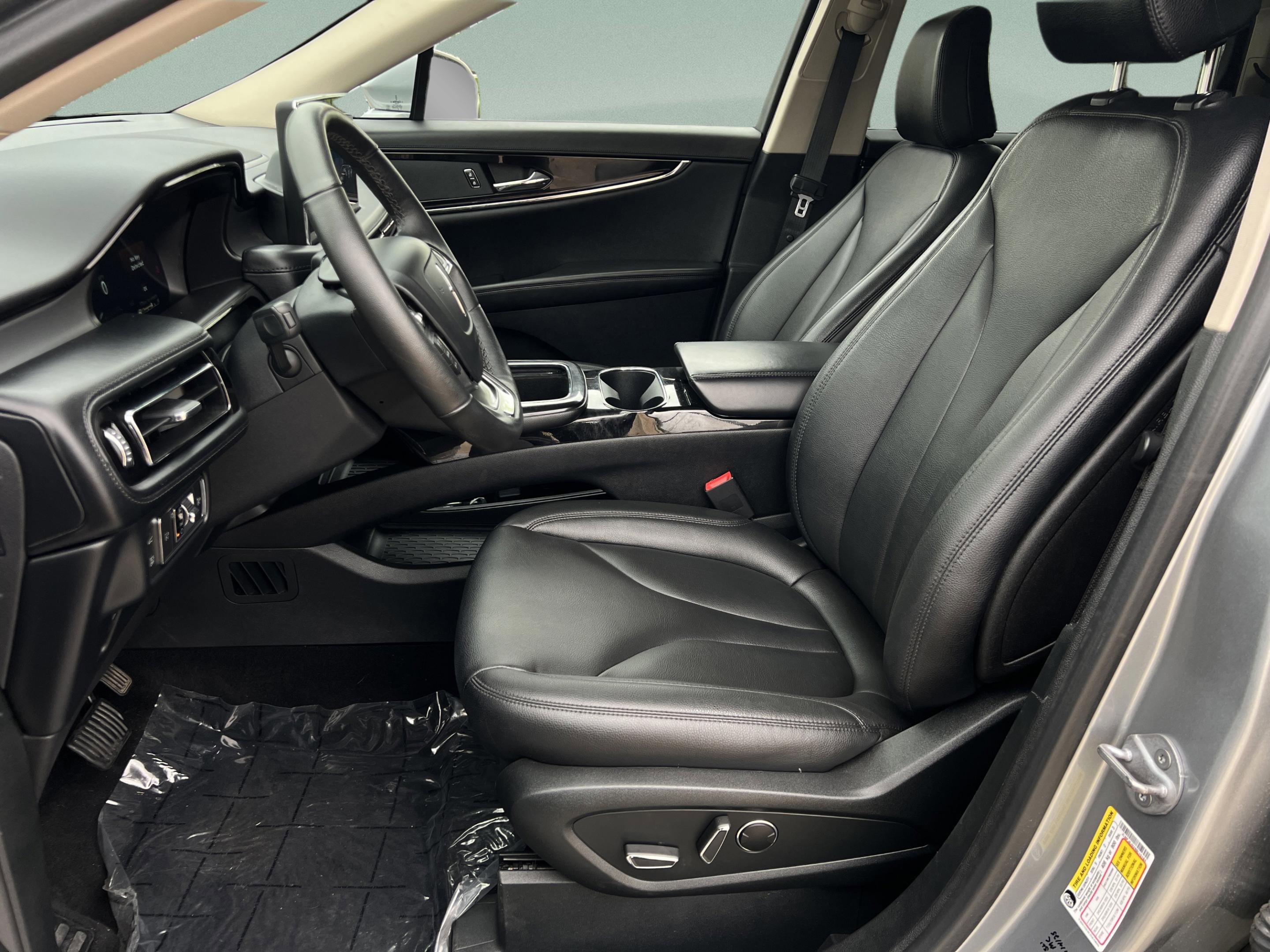 Used 2022 Lincoln Nautilus AWD image 20