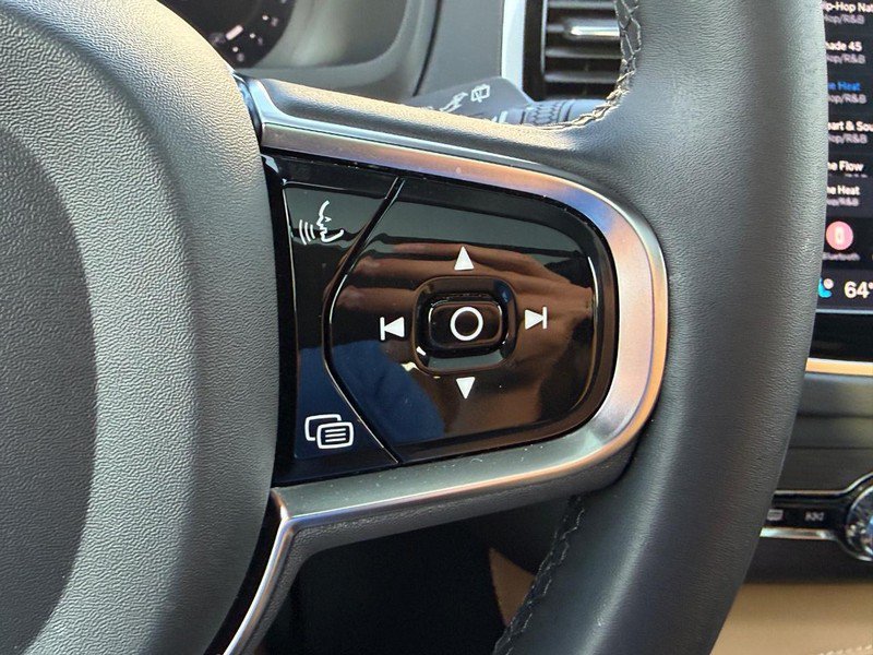 Used 2024 Volvo XC90 B6 Ultimate w/ Protection Package AWD/4WD image 21