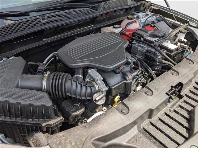 New 2025 Chevrolet Blazer RS w/ LPO, 'HIT The Road' Package image 17