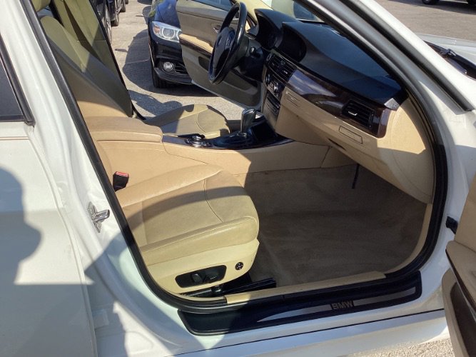 Used 2011 BMW 328i Sedan image 7
