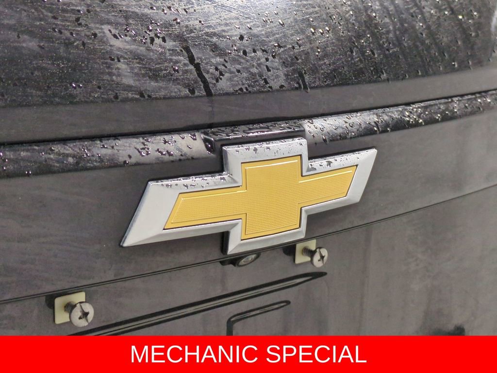 Used 2018 Chevrolet Trax LT w/ LT Convenience Package image 12