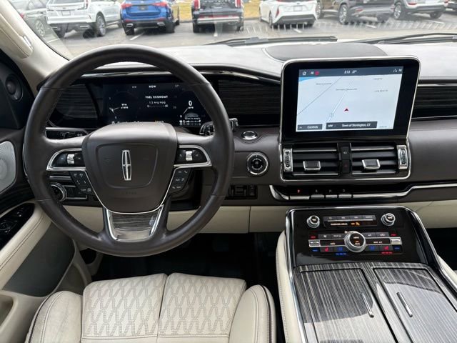 Used 2021 Lincoln Navigator L Black Label w/ Special Edition Package image 40