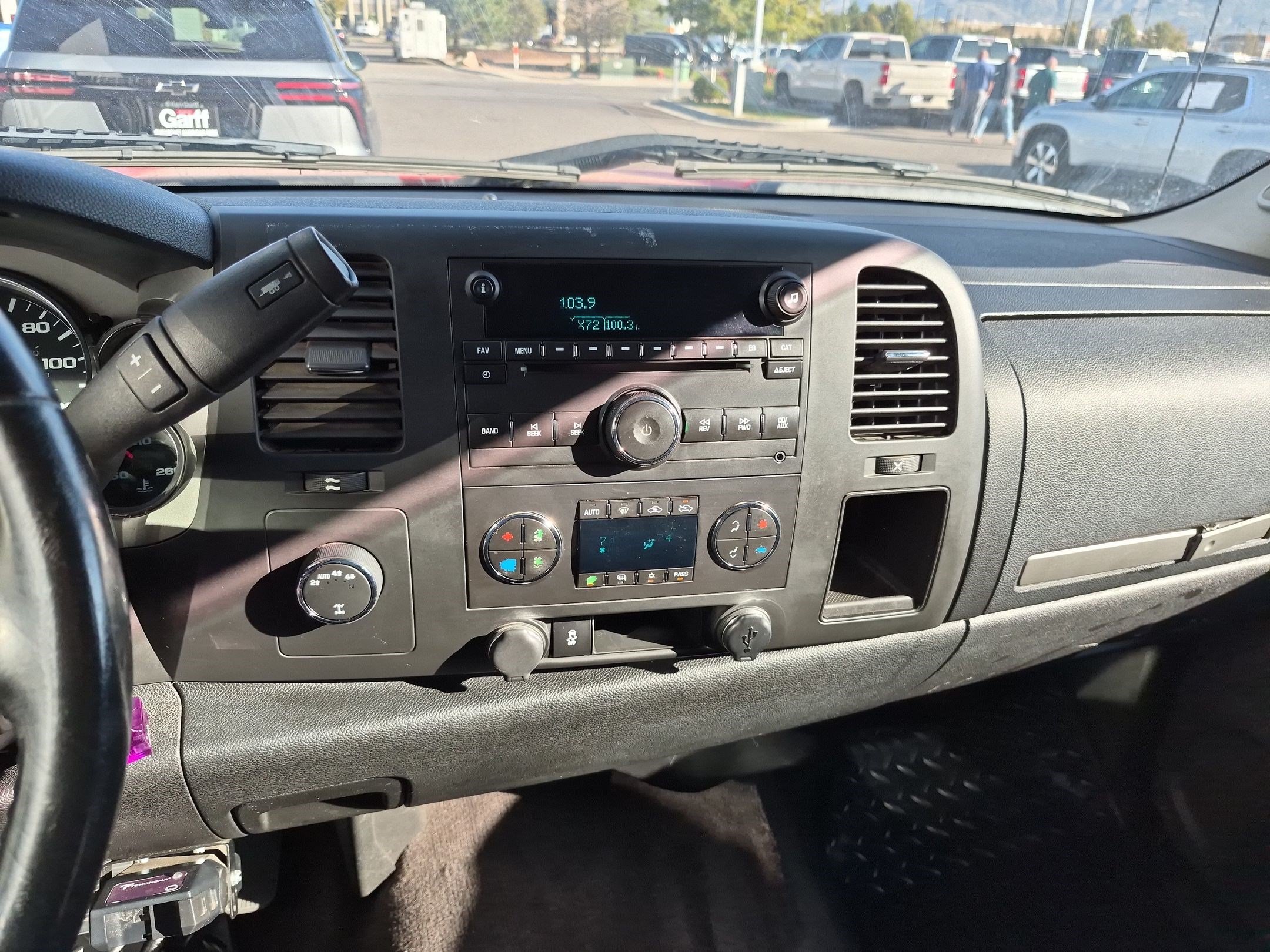 Used 2013 Chevrolet Silverado 1500 LT w/ All-Star Edition AWD/4WD image 22