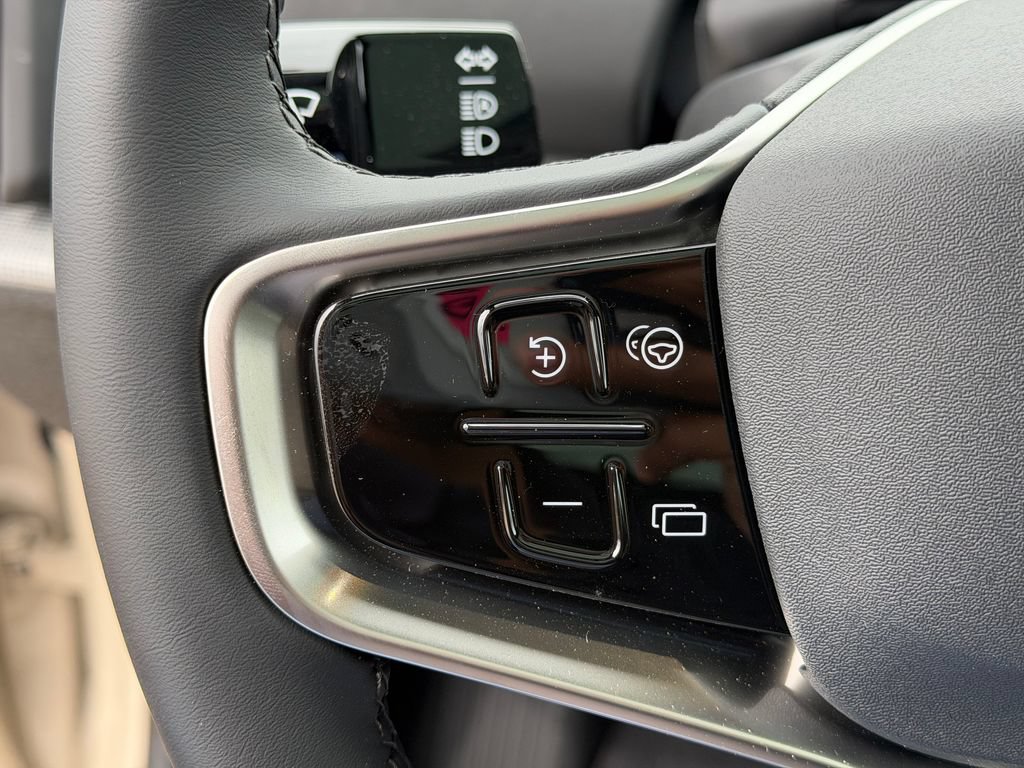 New 2026 Volvo EX30 Ultra w/ Climate Package AWD/4WD image 19