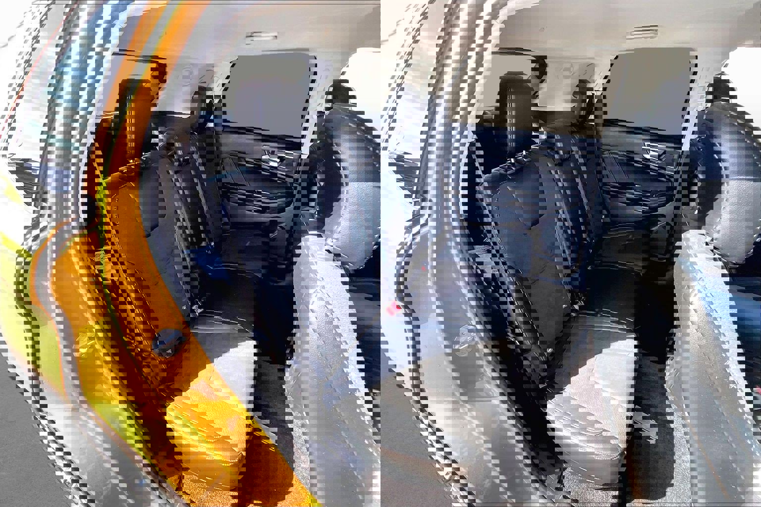 Used 2015 Ford Edge Sport image 24