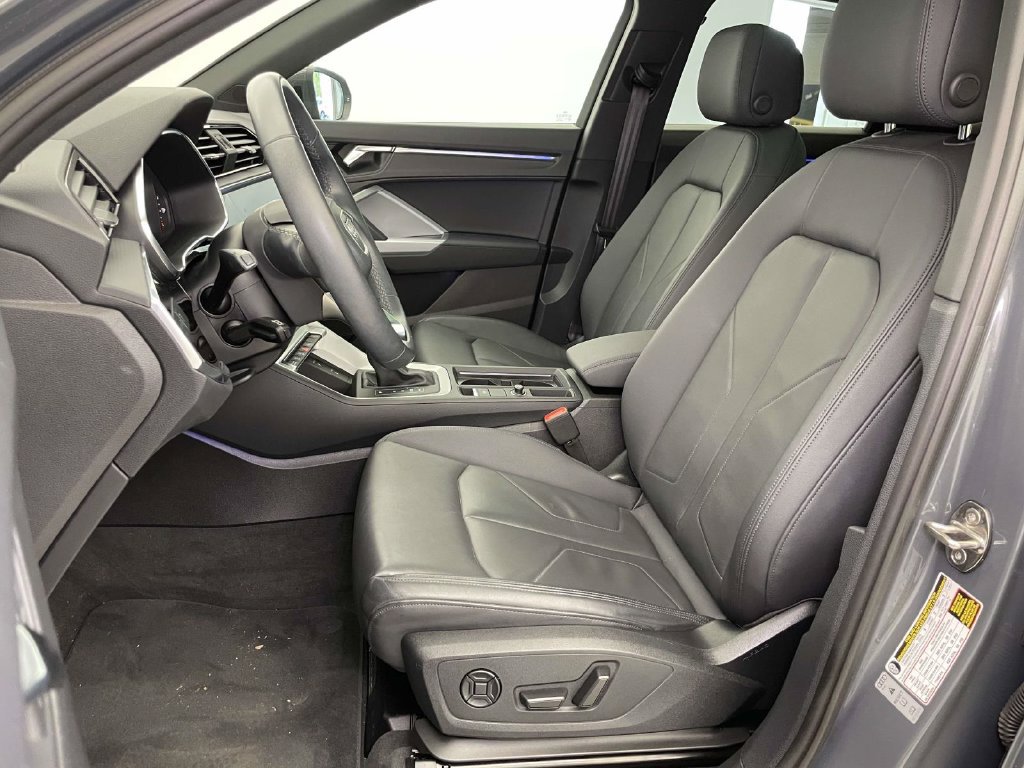 Used 2022 Audi Q3 2.0T Premium Plus AWD/4WD image 5