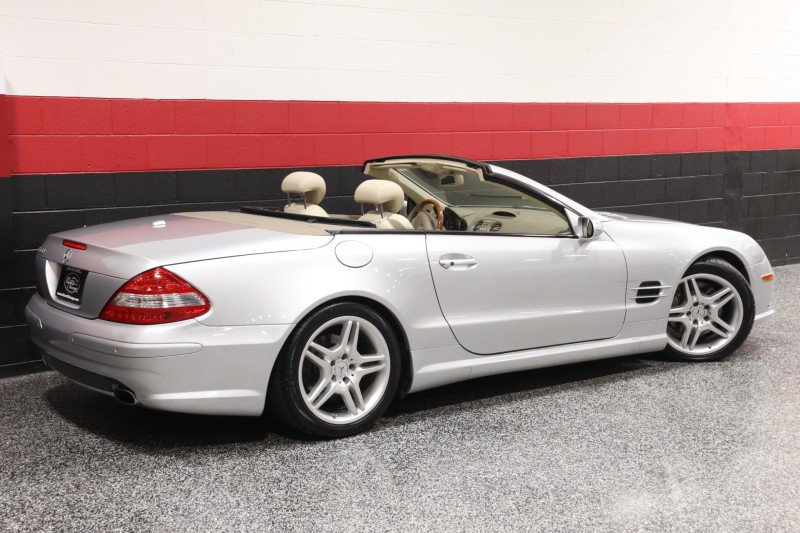 Used 2008 Mercedes-Benz SL 550 image 8
