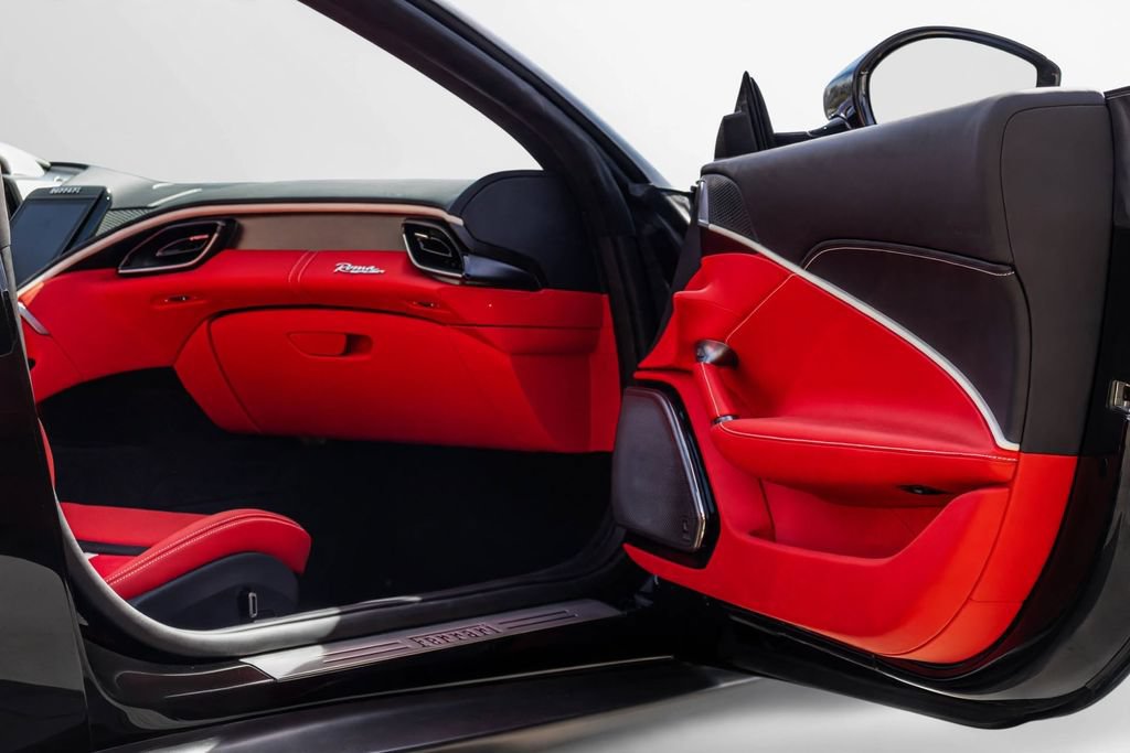 Certified 2024 Ferrari Roma Spider RWD image 47