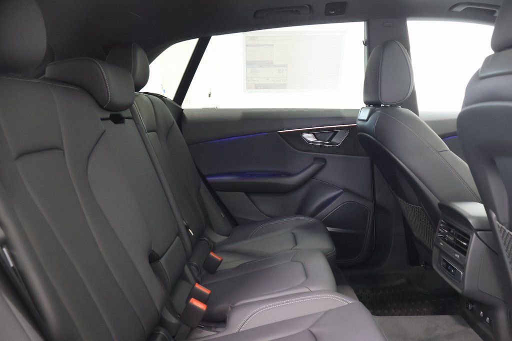 New 2026 Audi Q8 Premium image 24