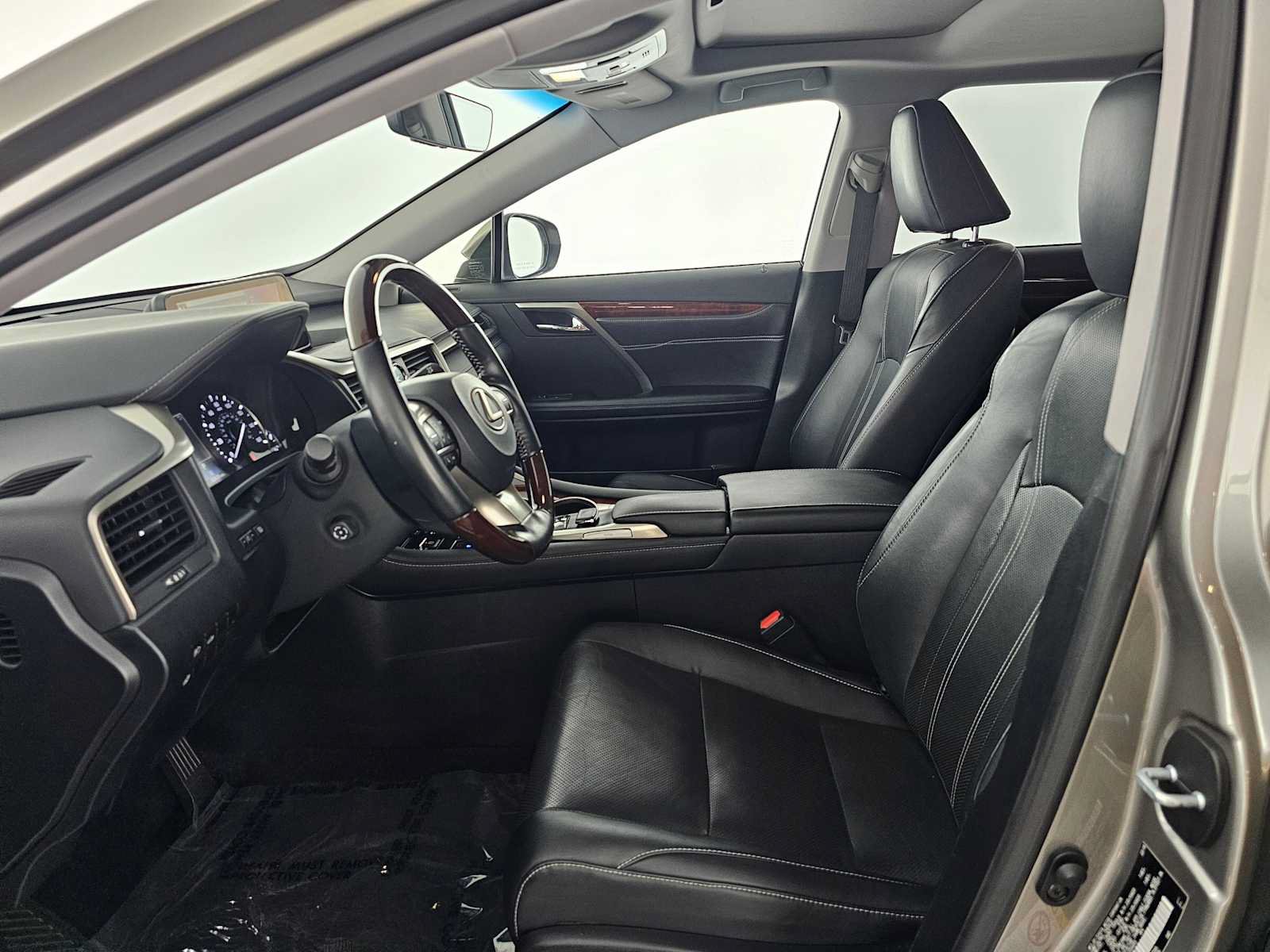 Used 2018 Lexus RX 350L FWD image 22
