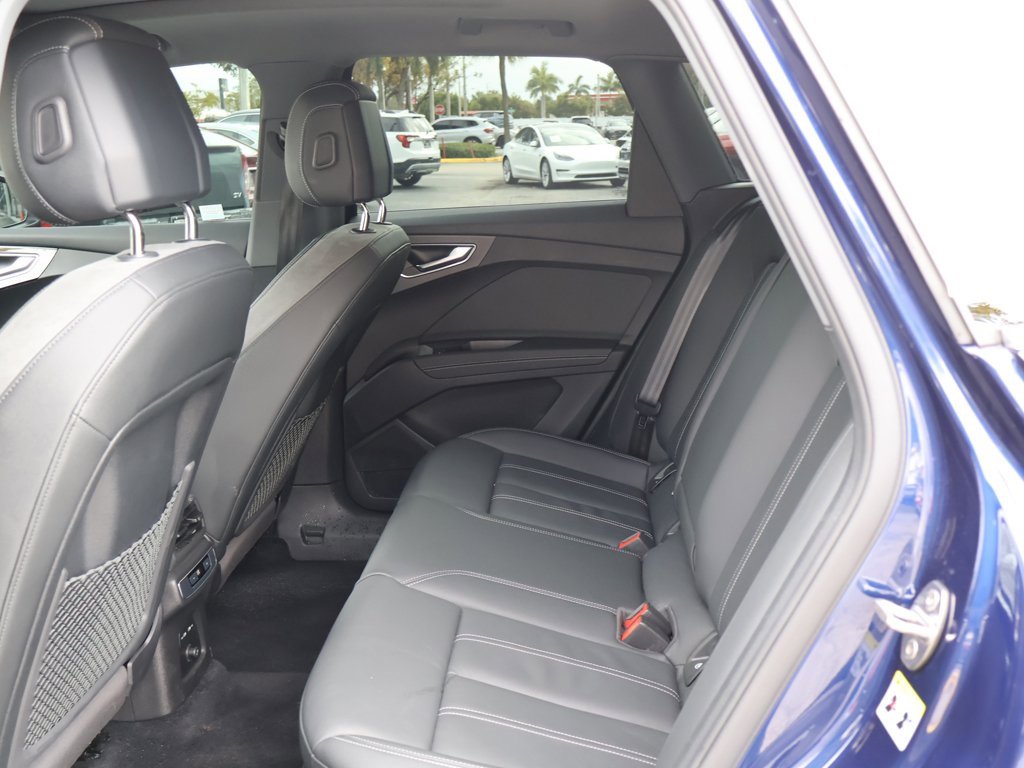 Used 2023 Audi Q4 e-tron Premium Plus w/ Premium Plus image 40