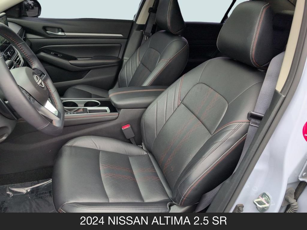 Certified 2024 Nissan Altima 2.5 SR w/ SR Premium Package FWD image 14