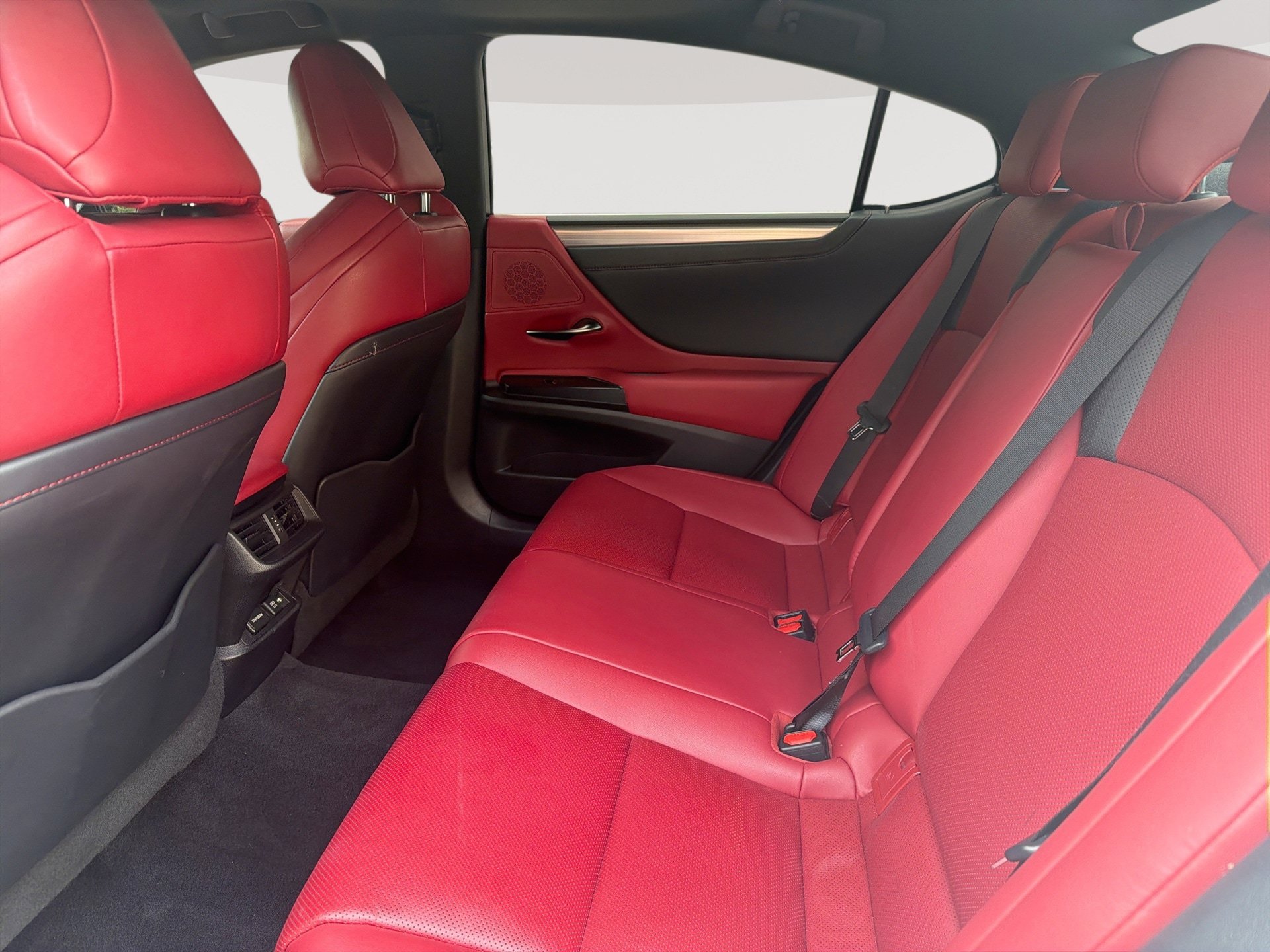 Used 2021 Lexus ES 350 F Sport w/ Accessory Package FWD image 26