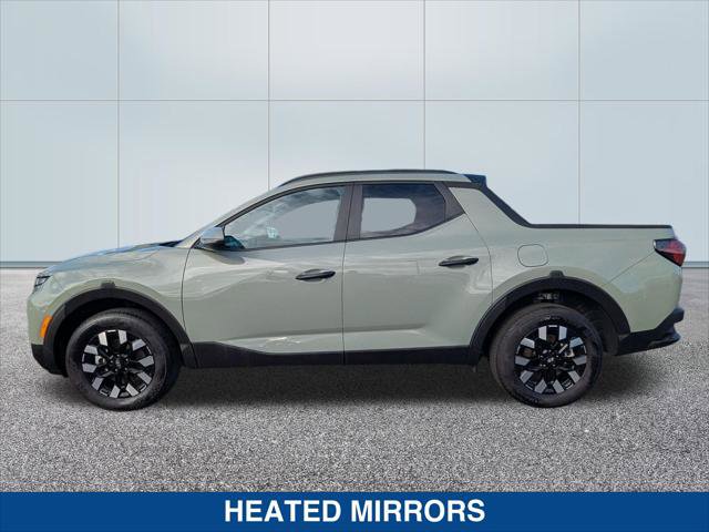 Used 2025 Hyundai Santa Cruz SEL FWD image 2