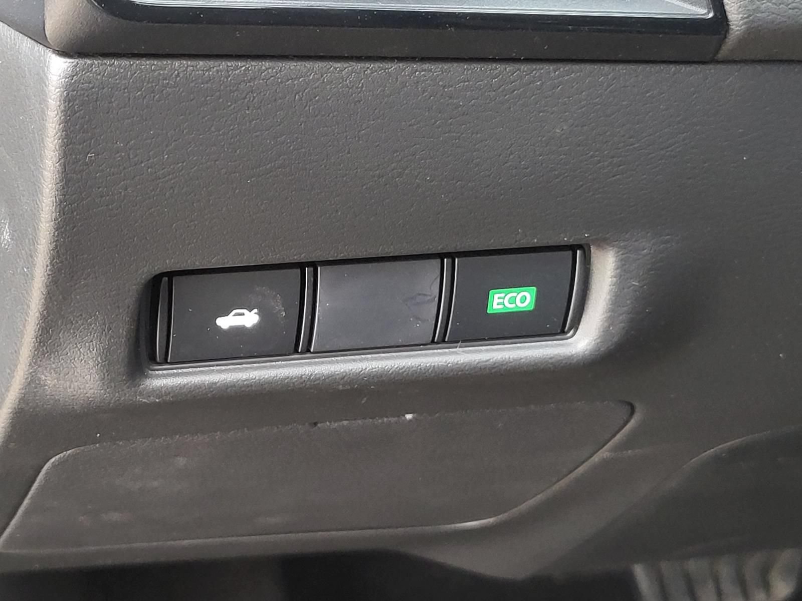 New 2026 Nissan Sentra S w/ S Cold Weather Package FWD image 18